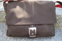 leptoptasche-aktenordner-aus-wasserbueffelleder-2