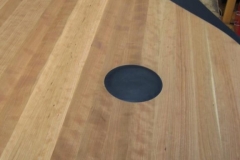 schreibtisch-mit-yin-yang-ledereinlage