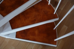 wendeltreppe-mit-lederstufen3 wendeltreppe-mit-lederstufen3