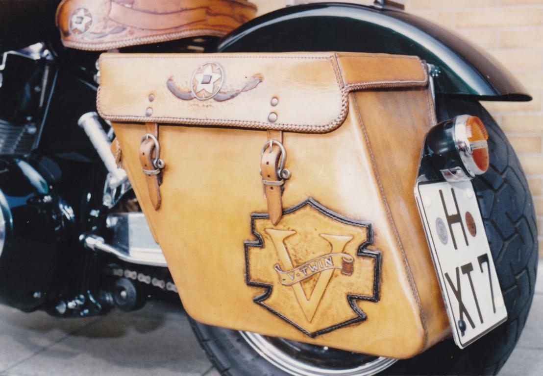 motorrad-sitzbank-und-packtasche_33