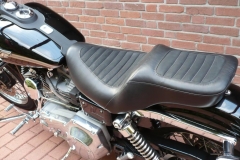 motositzbank-punziert-vegetabiles-leder motositzbank-punziert-vegetabiles-leder