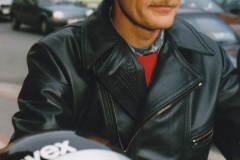motoradanzug-zweiteiler-aus-fettgegerbten-bueffelkaelbern-2