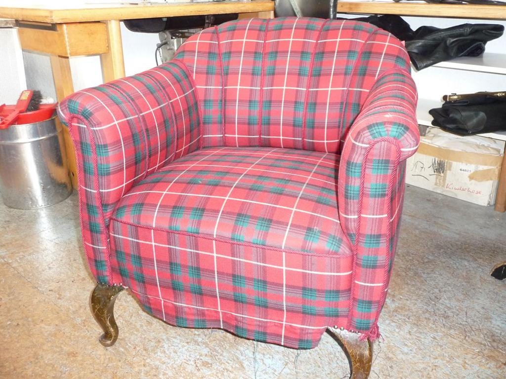 sessel-aufarbeiten-und-mit-leder-beziehen-vorher