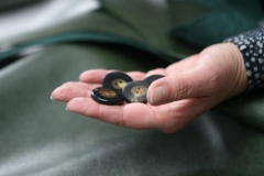leder-und-knoepfe
